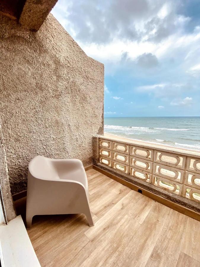 Modern Beachfront Townhouse Villa Perelló Kültér fotó